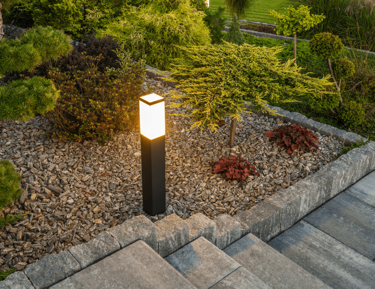 1.-How-to-incorporate-outdoor-lighting-into-your-landscape-design
